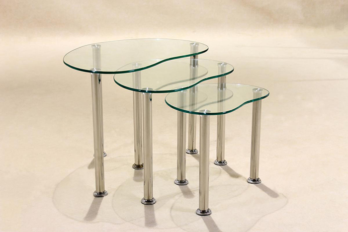 Logan Glass Top Nests In Black Or Clear Glass Tops